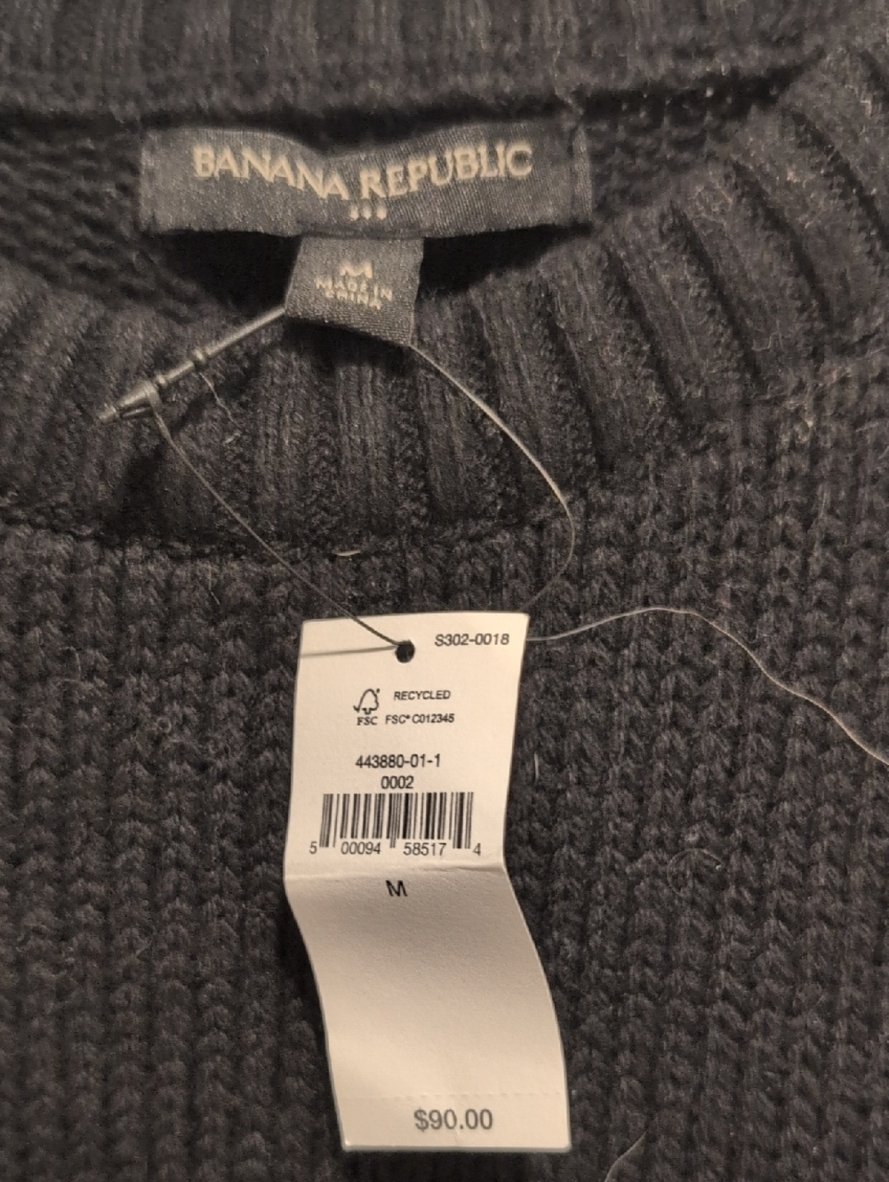 Banana Republic Black and Gray Fair Isle Crewneck Sweater - Picture 2 of 6